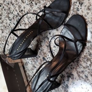 Richard Tyler Heels